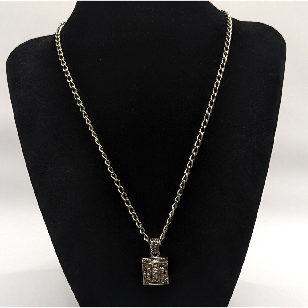 Patricia Victoria Hale Guardian Angels Silver Tone Prayer Box Pendant Necklace - Picture 2 of 8